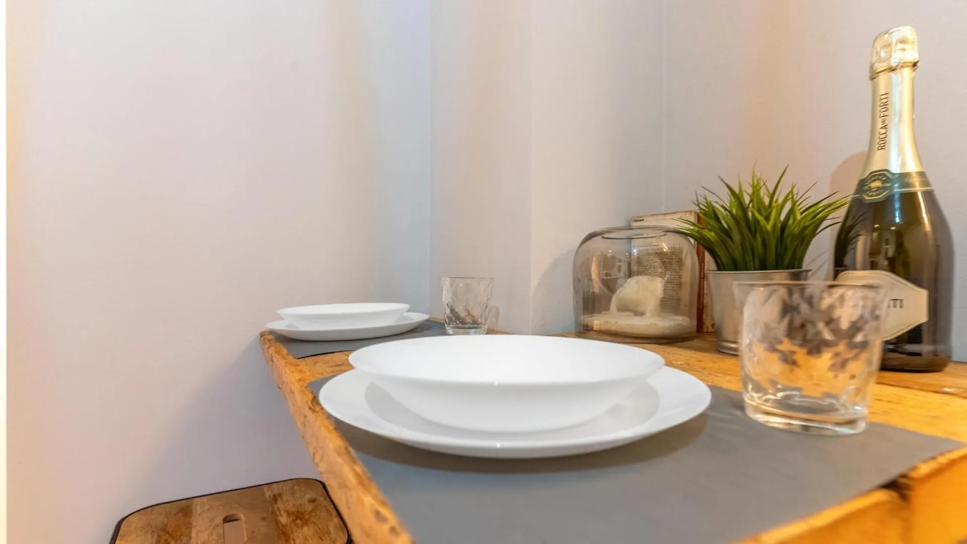Apartment Tra25 - Loreto - Duomo - Central - Boho Milan Italy